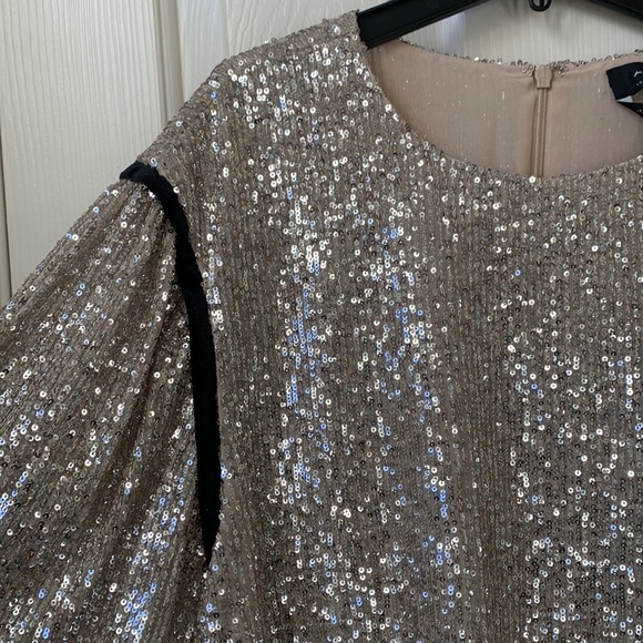 NWT 7 For all Mankind by Revolve Sequin Dress In silver & black contrast Medium - Picture 6 of 14